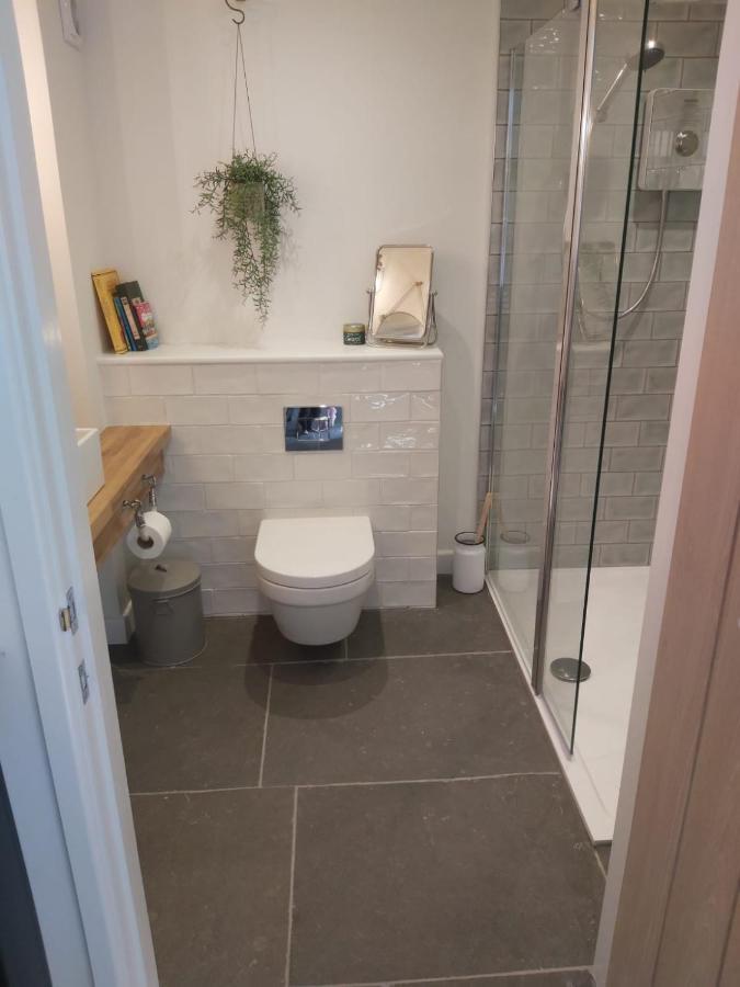Sweet Meadow Apartment Exeter